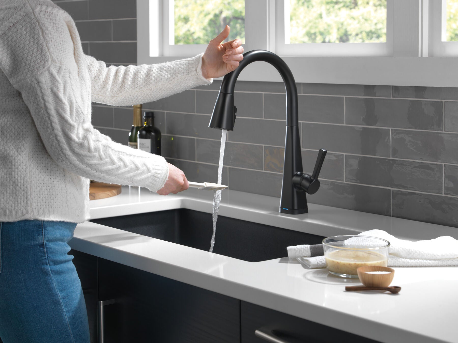 Monomando de Cocina Pull Down con Tecnología Touch2o® Leta Delta Delta Grifo