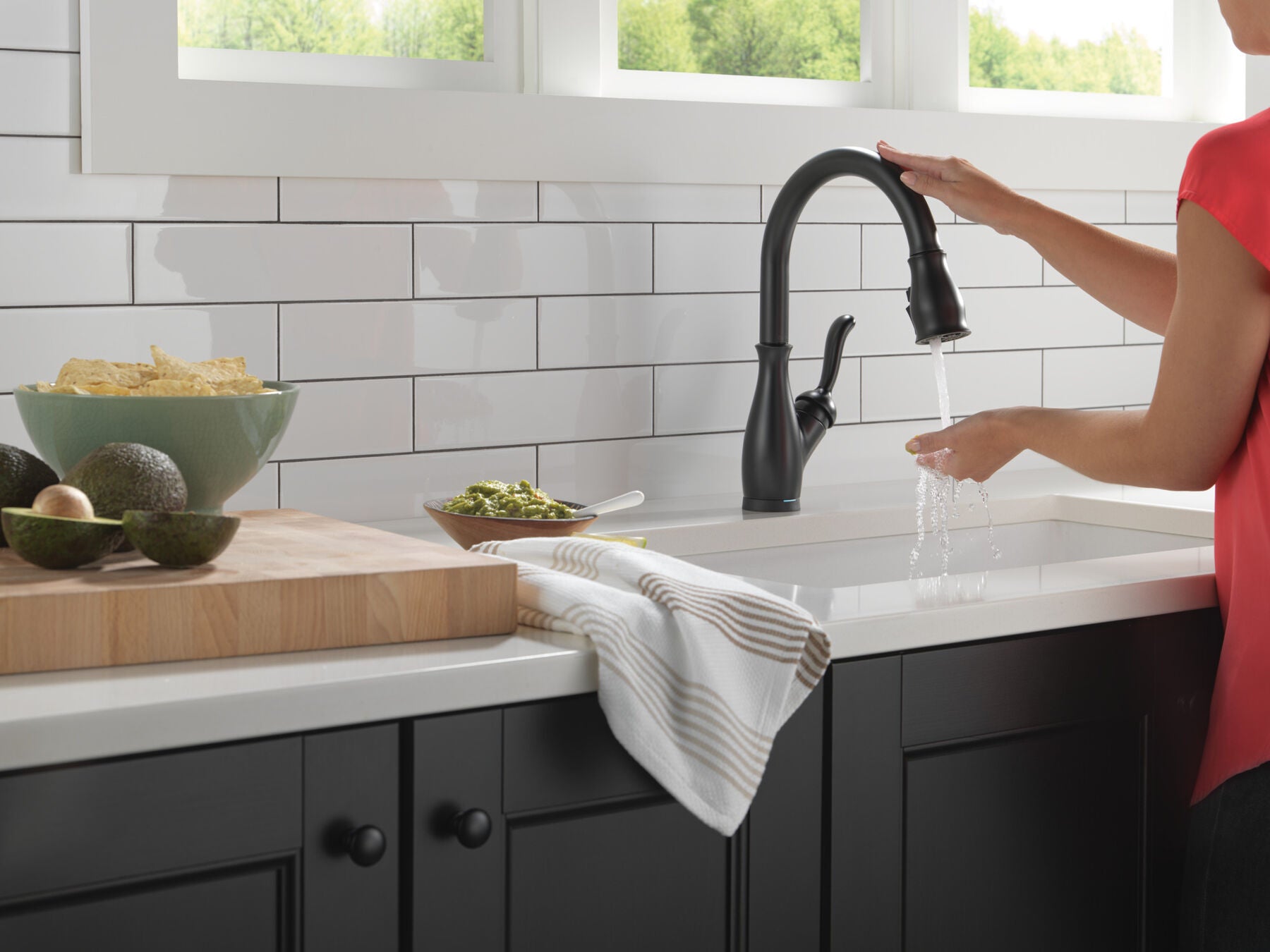 Monomando de Cocina Pull-Down con Tecnología Touch2o® Leland Delta Delta Grifo