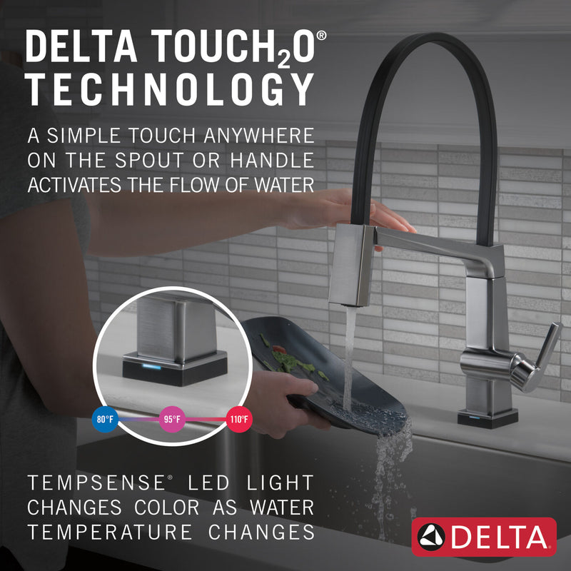 Monomando de Cocina con Manguera Expuesta - Tecnología Touch2o® Pivotal Delta Delta Grifo