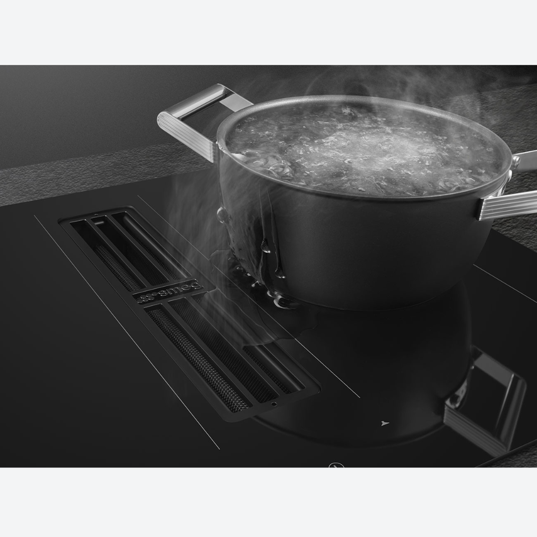 Parrilla de Inducción con campana integrada 83.0 cm  32.68" SMEG HOBD482D2