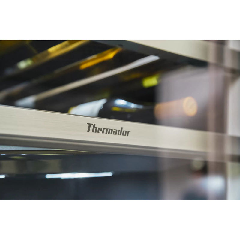 Enfriador Columna de Vino Empotrado de 18" Freedom® Thermador - jamesandstevenmx