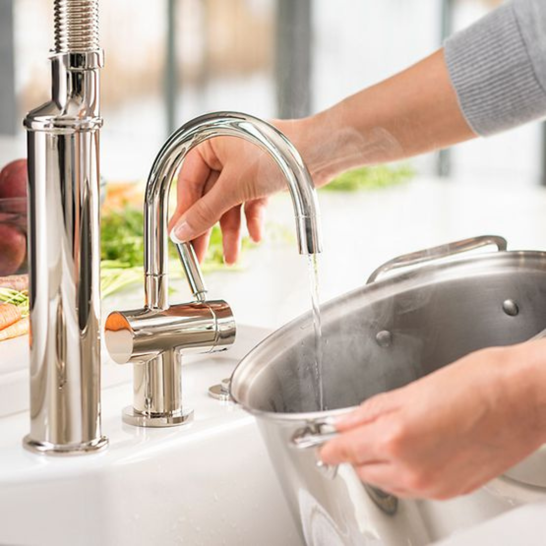 Grifo de Agua fria o Caliente color Cromo 9.14 cm 3.6″ INSINKERATOR F-HC3300C