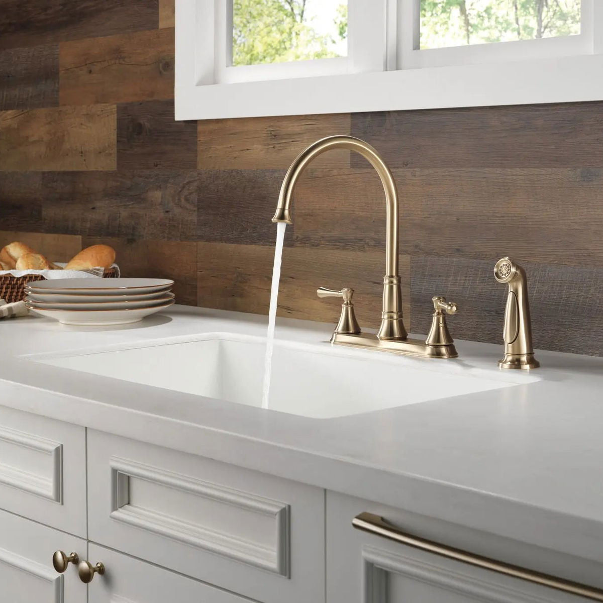 Mezcladora de Cocina con Rociador Independiente - Cassidy - Delta - jamesandstevenmx