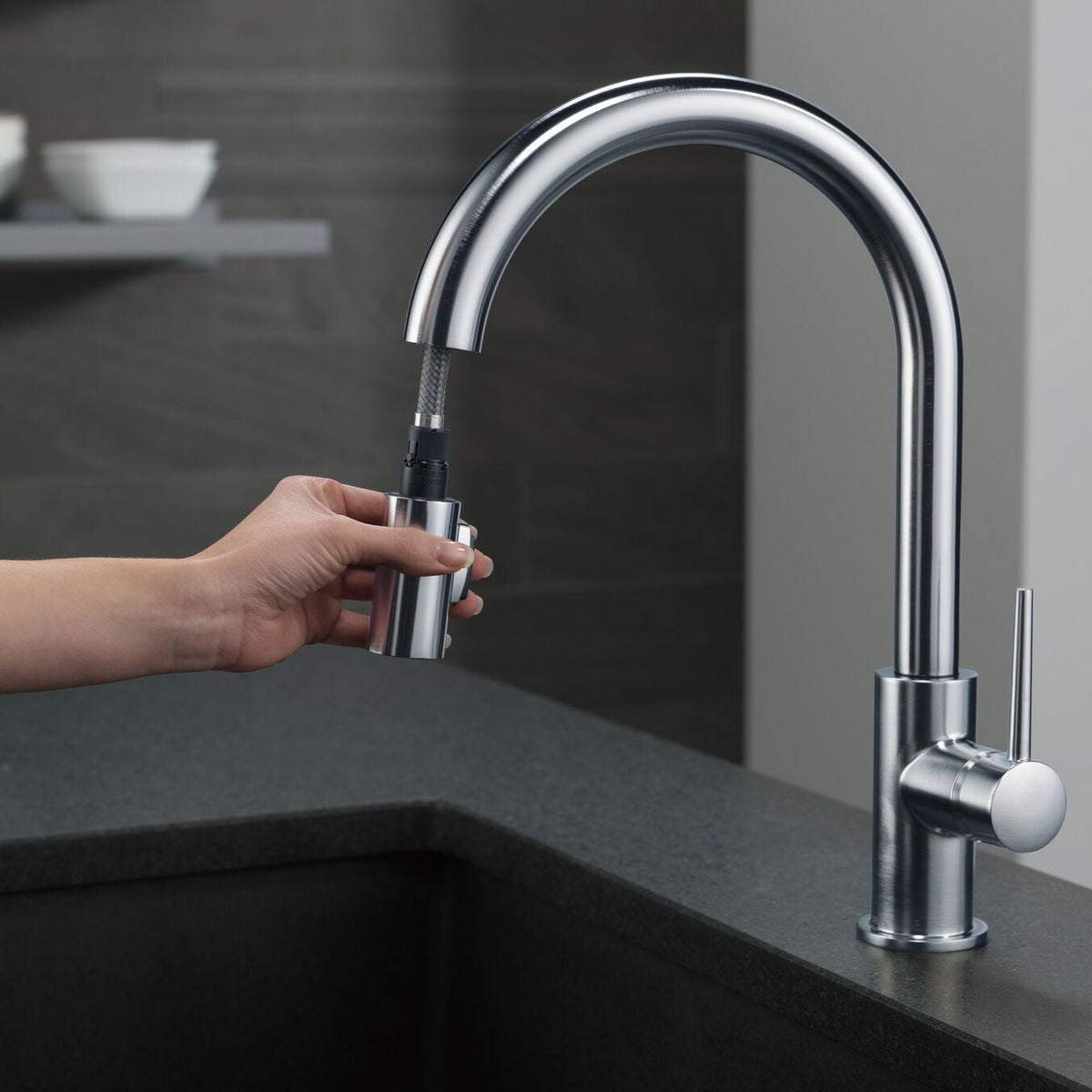 Monomando de Cocina Extensible - Trinsic Delta - jamesandstevenmx