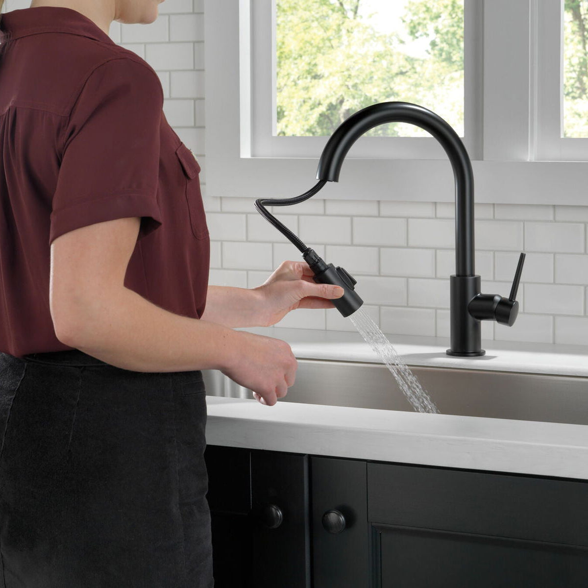 Monomando de Cocina Extensible - Trinsic Delta - jamesandstevenmx