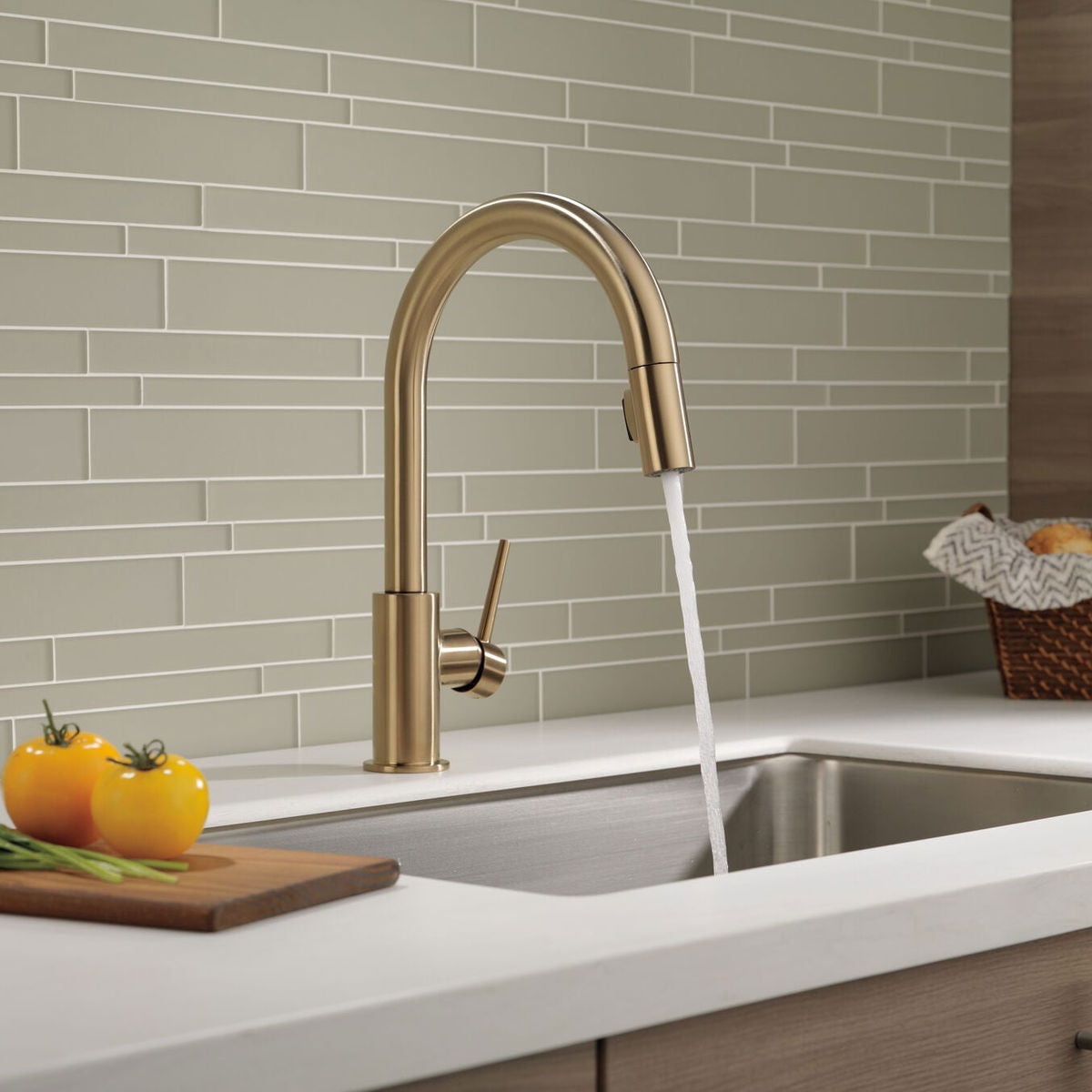 Monomando de Cocina Extensible - Trinsic Delta - jamesandstevenmx