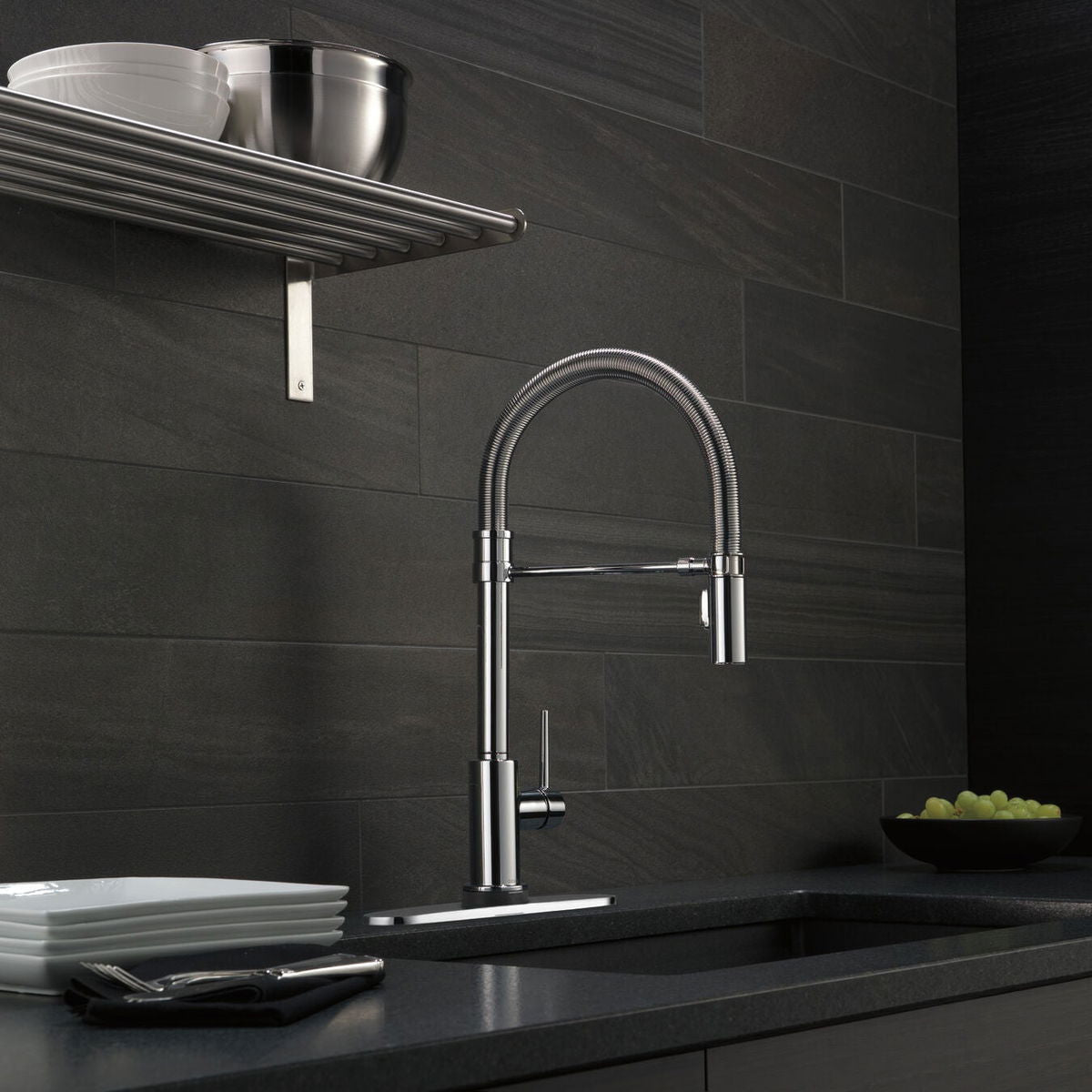 Monomando de Cocina Pull - Down - Tecnología Touch2o® Trinsic Delta - jamesandstevenmx