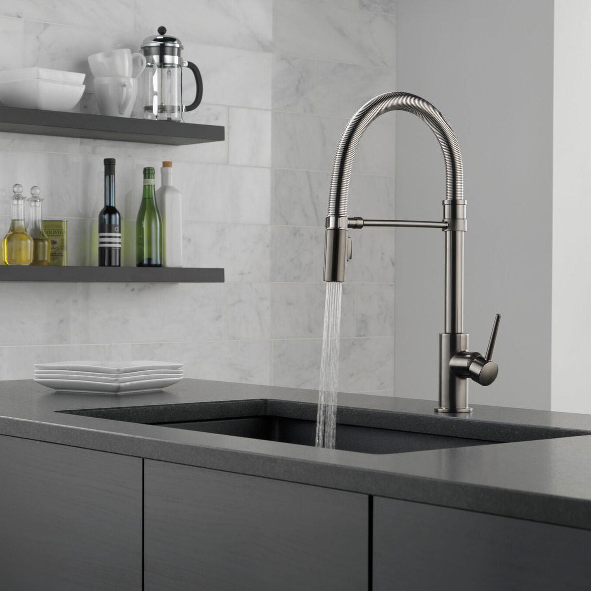 Monomando de Cocina Pull - Down Trinsic Delta - jamesandstevenmx