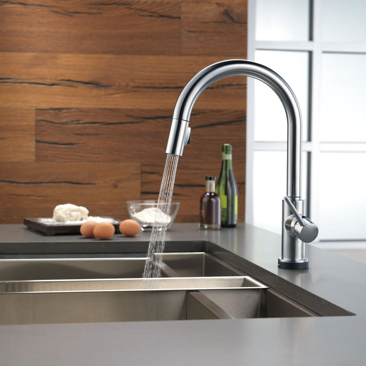 Monomando de Cocina Pull - Down con Tecnología Touch2o® Trinsic Delta - jamesandstevenmx