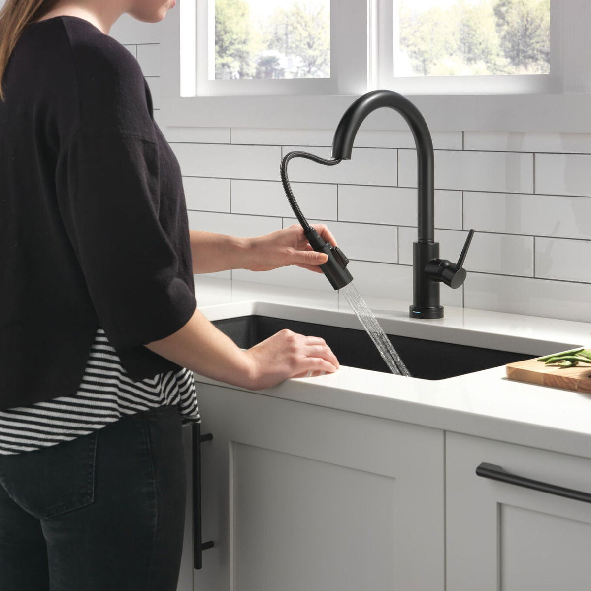 Monomando de Cocina Pull - Down con Tecnología Touch2o® Trinsic Delta - jamesandstevenmx