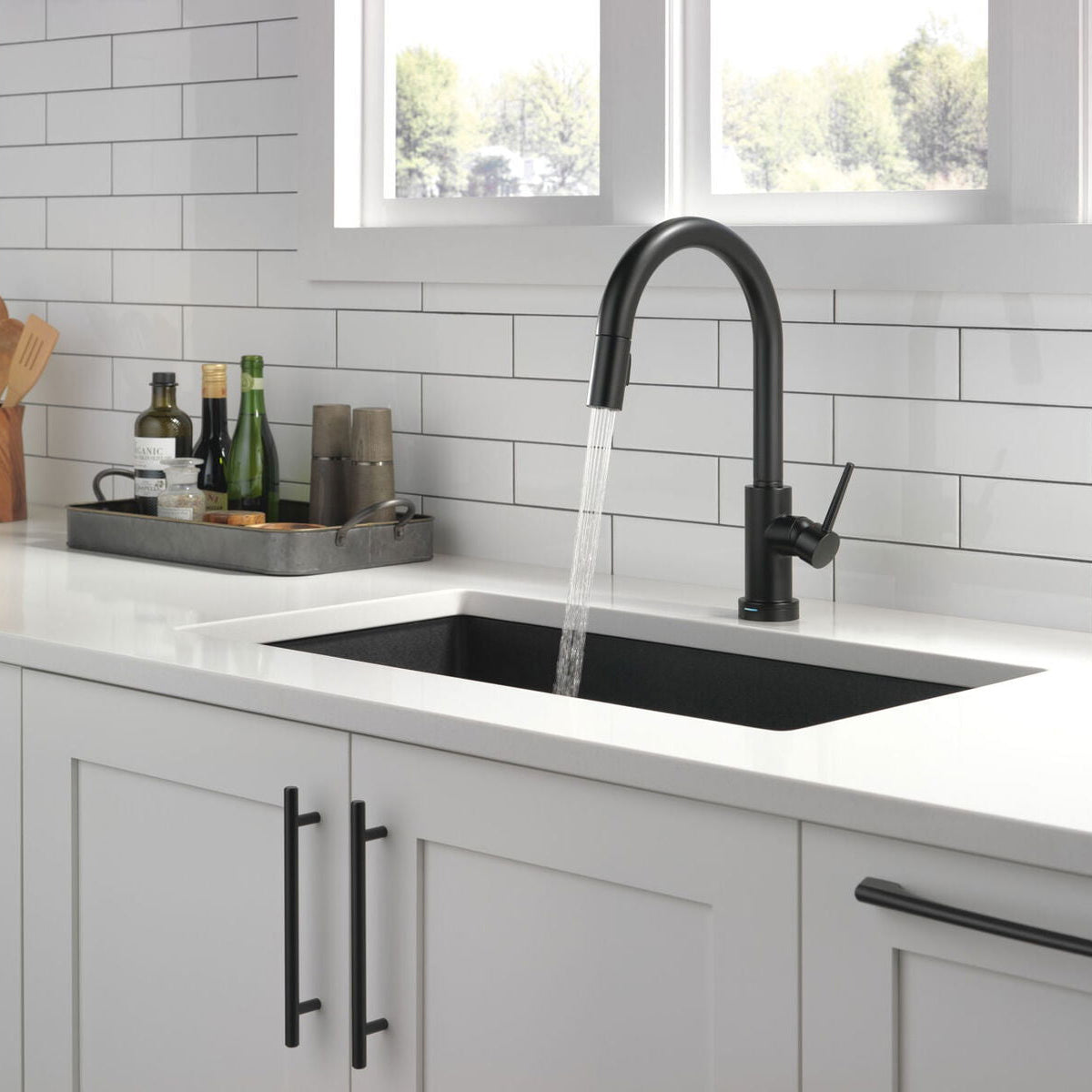 Monomando de Cocina Pull - Down con Tecnología Touch2o® Trinsic Delta - jamesandstevenmx