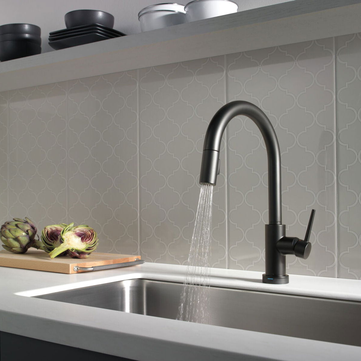 Monomando de Cocina Pull - Down con Tecnología Touch2o® Trinsic Delta - jamesandstevenmx