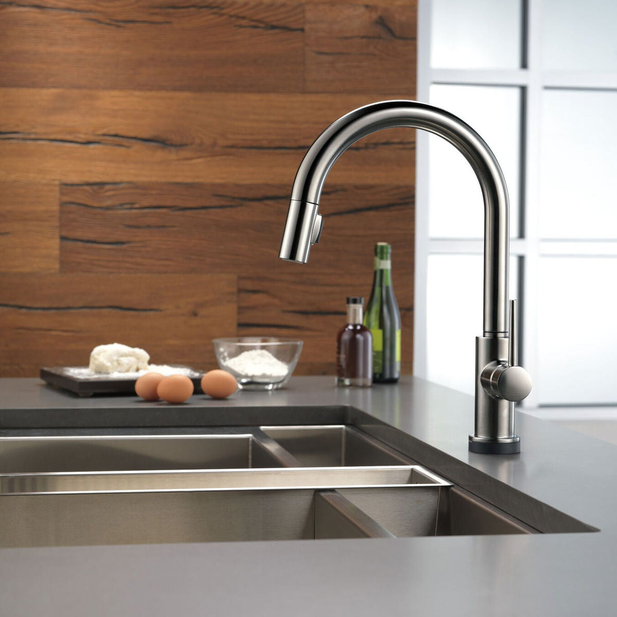 Monomando de Cocina Pull - Down con Tecnología Touch2o® Trinsic Delta - jamesandstevenmx