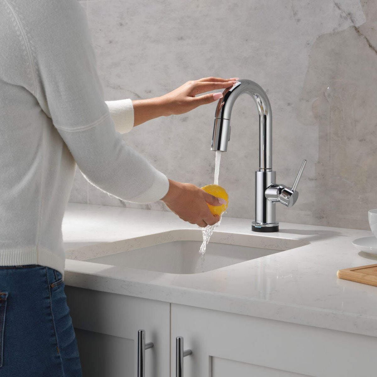 Monomandode para Bar Pull Down con Tecnología Touch2o® Trinsic Delta - jamesandstevenmx