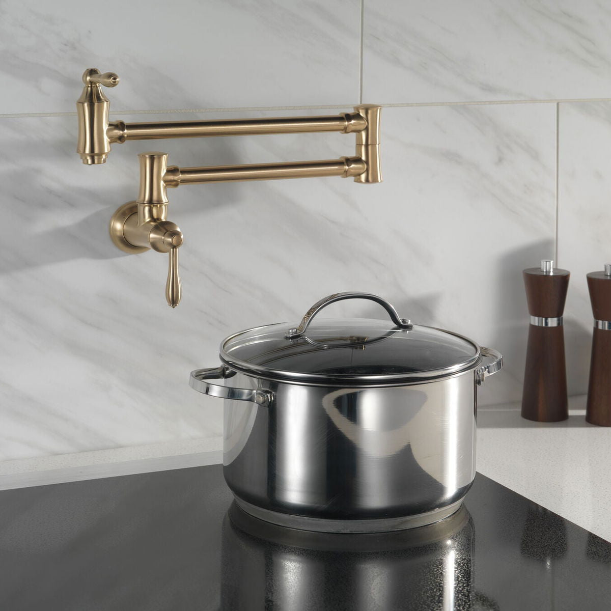 Pot Filler de Cocina de Pared- Delta - jamesandstevenmx