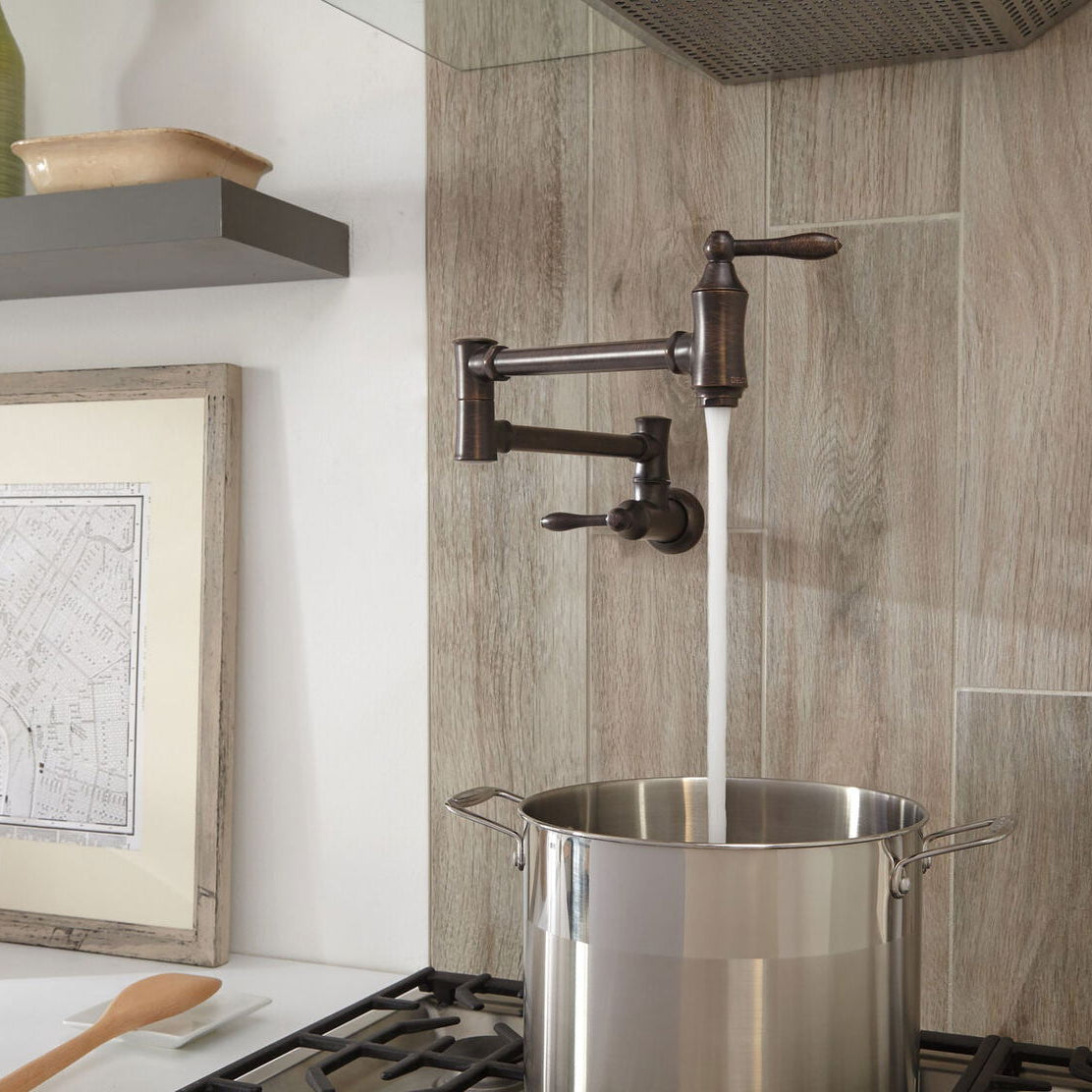 Pot Filler de Cocina de Pared- Delta - jamesandstevenmx