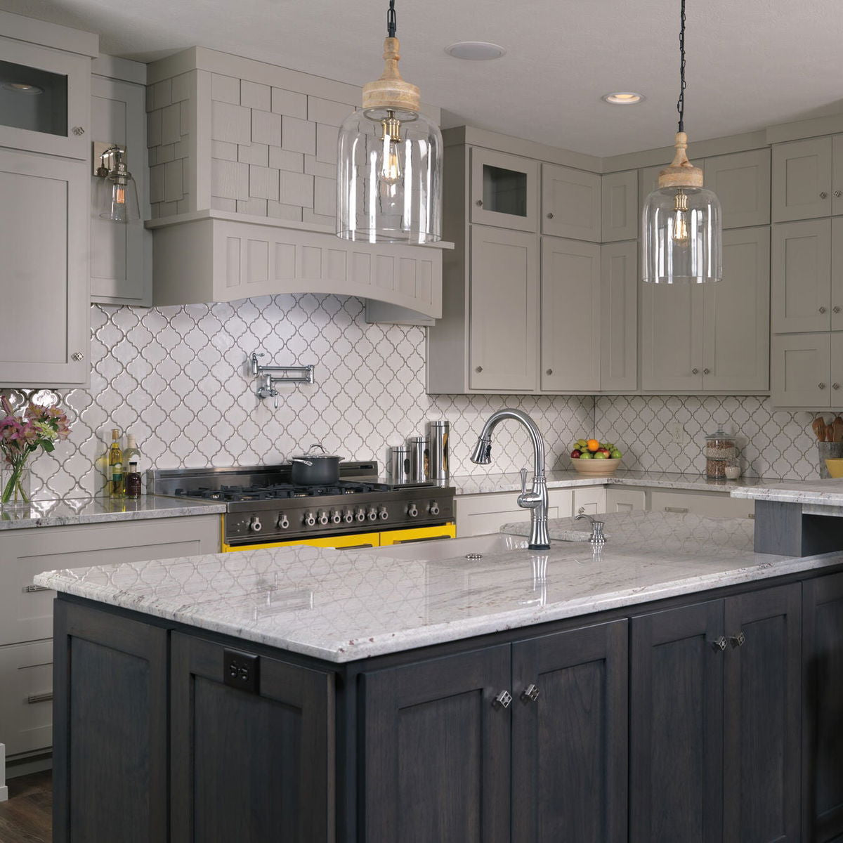 Pot Filler de Cocina de Pared- Delta - jamesandstevenmx