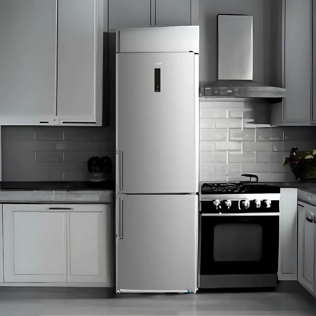 Refrigerador Bottom Freezer TEKA - Outlet