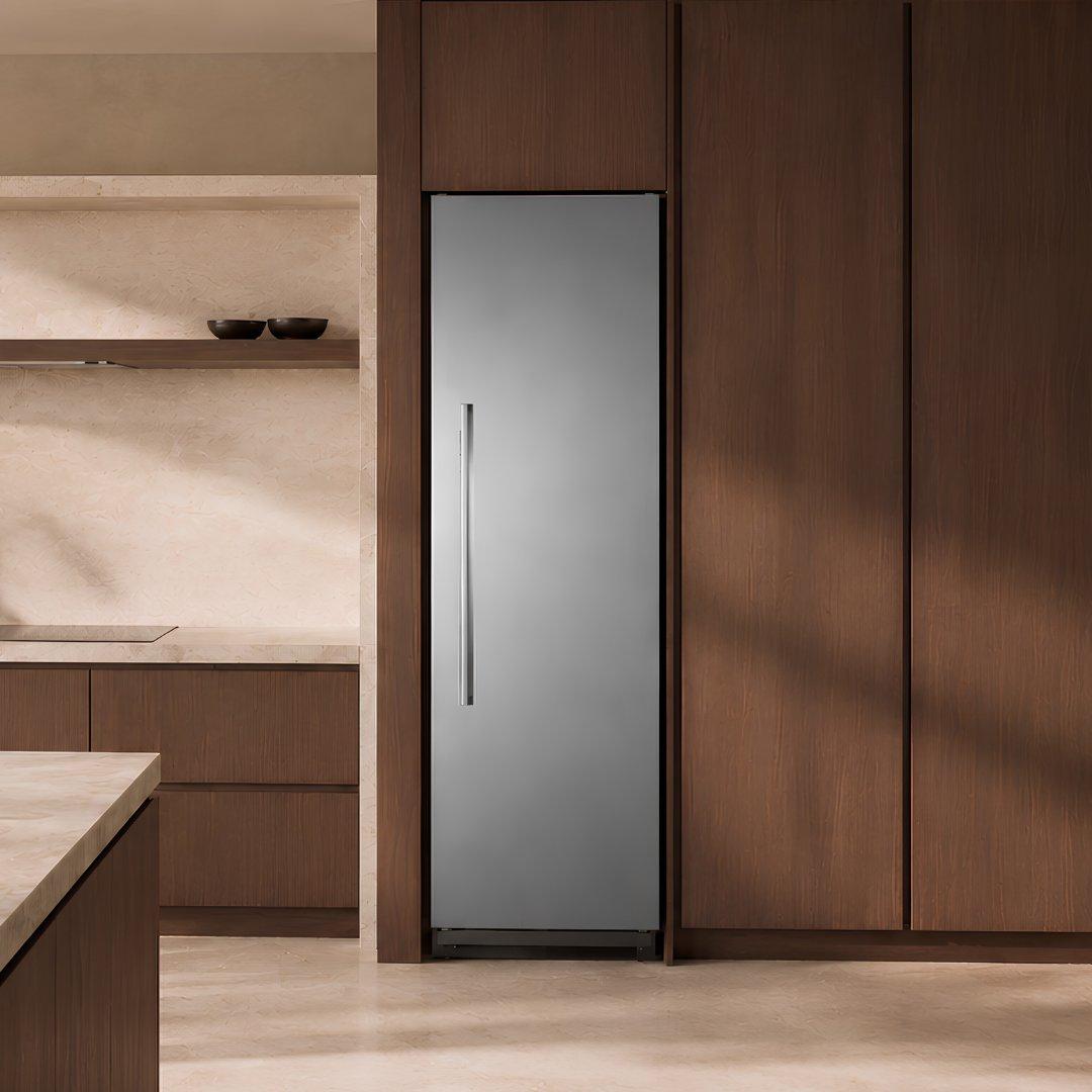 Refrigerador columna panelable de 24" BERTAZZONI REF24RCBPNV