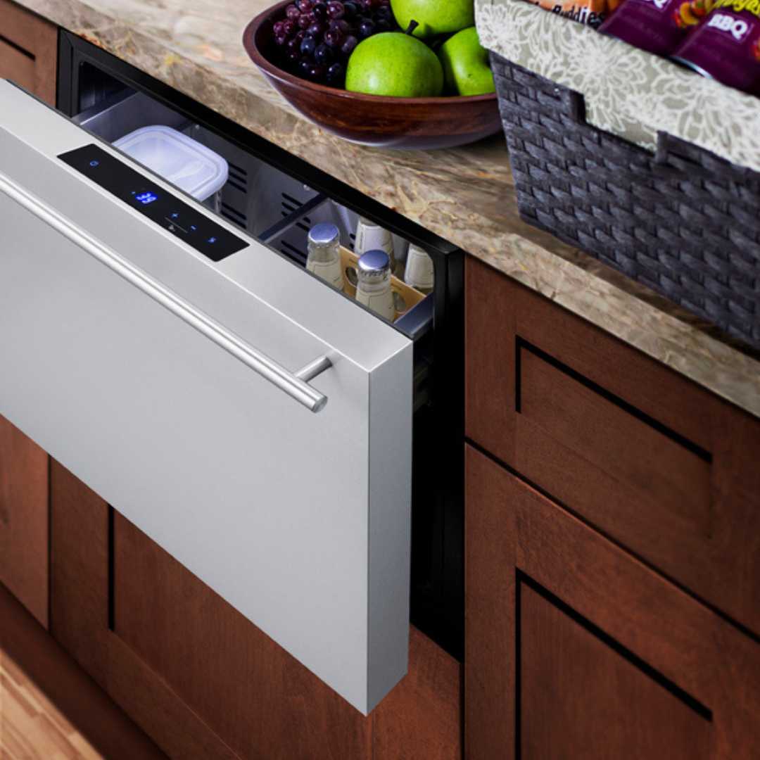 Refrigerador ancho de cajón empotrado 59 cm 23.2" SUMMIT SDR24