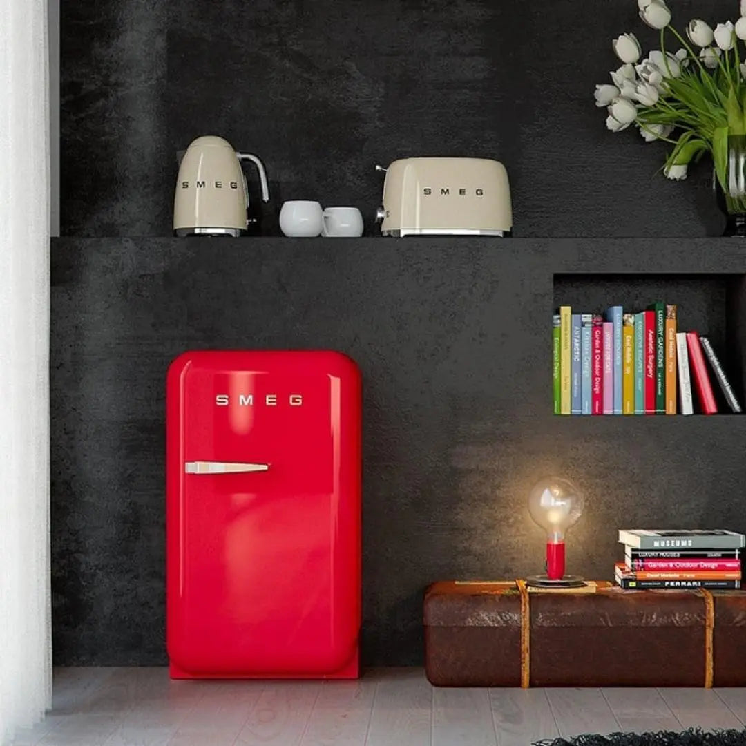 Minibar 50's style SMEG - jamesandstevenmx