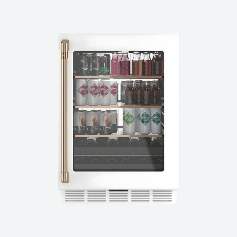 Centro de bebidas Café Appliances de 24 pulgadas en acabado Matte White con puerta de cristal y LED light wall