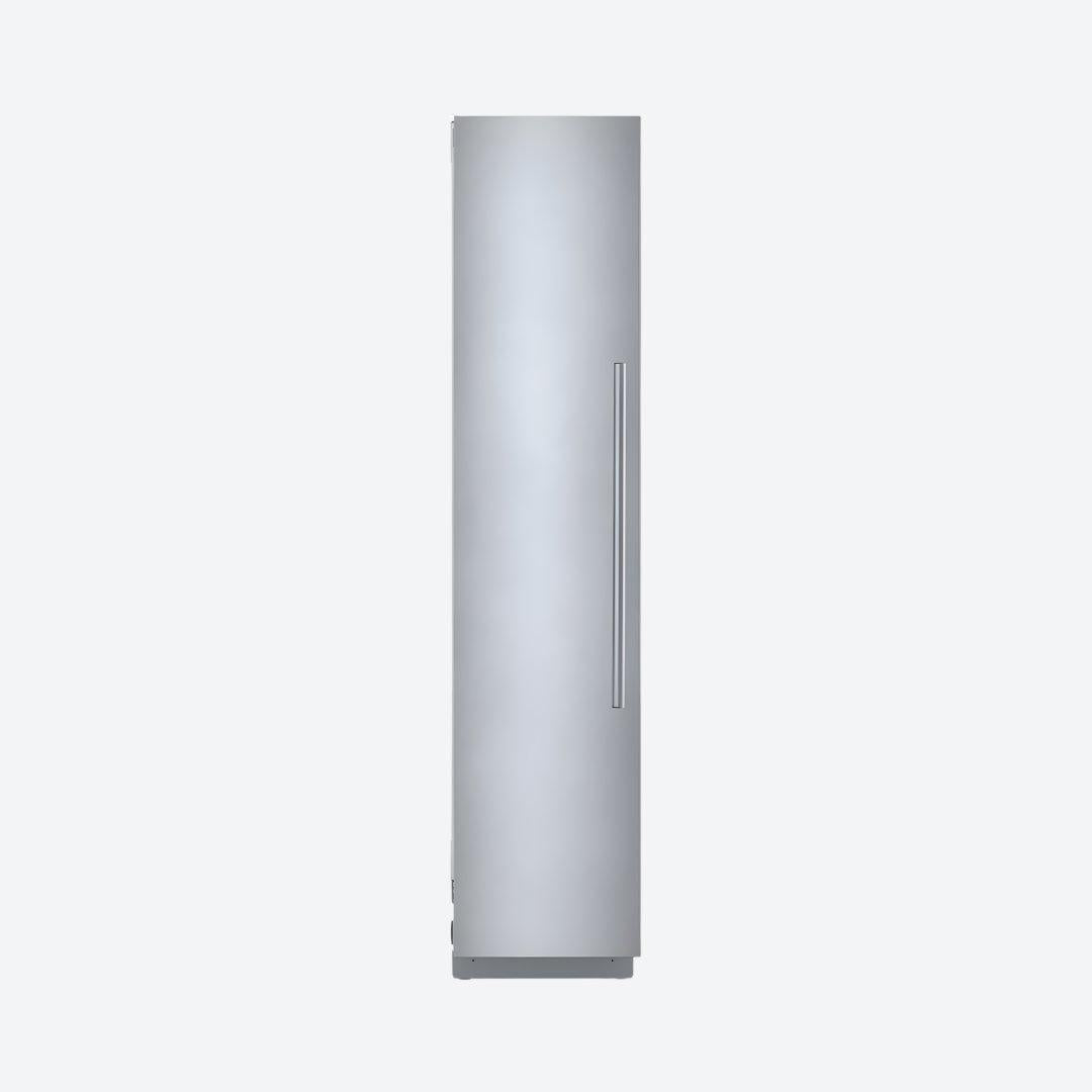 Congelador de columna panelable Bosch de 18 pulgadas con Ice Maker y diseño empotrable