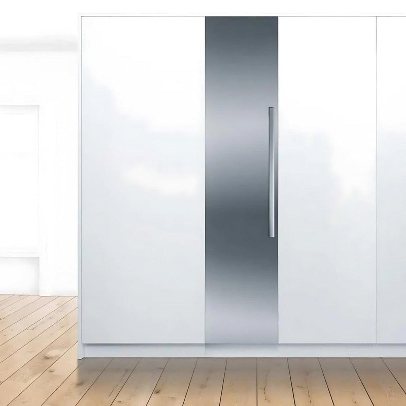 Congelador de columna panelable Bosch de 18 pulgadas con Ice Maker y diseño empotrable