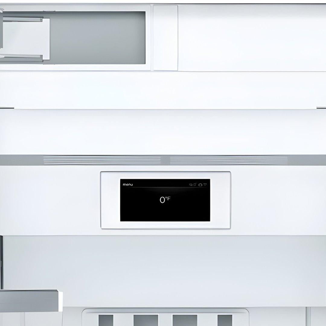 Congelador de columna panelable Bosch de 18 pulgadas con Ice Maker y diseño empotrable