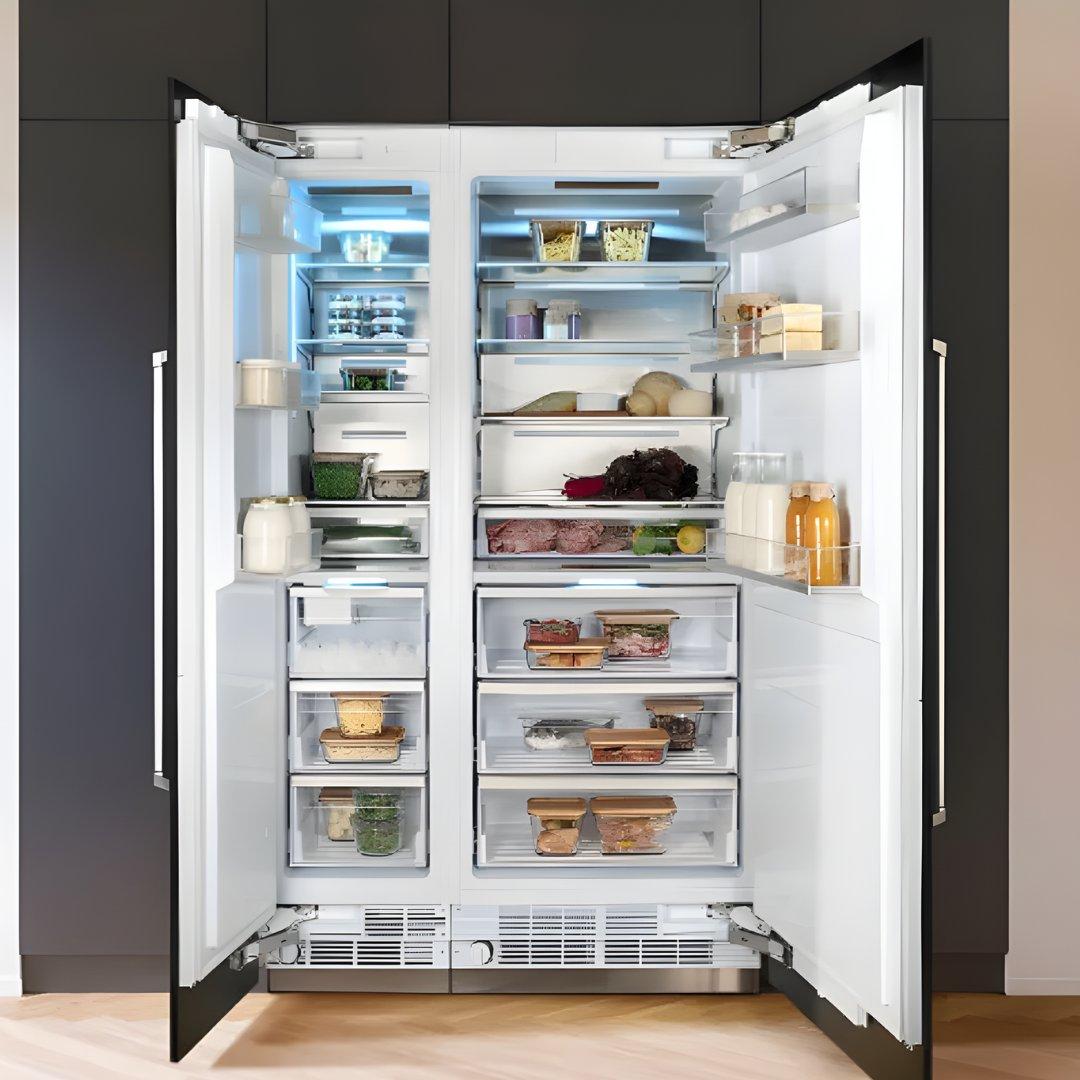 Congelador de columna panelable Bertazzoni de 24 pulgadas con Ice Maker automático y puerta reversible