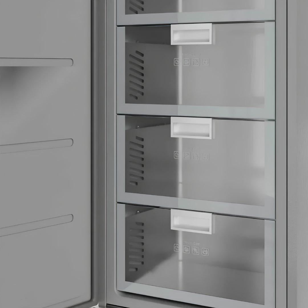 Congelador panelable Tecnolam de 60 cm con 222 litros y diseño integrado