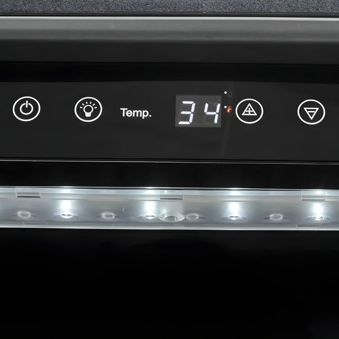 Frigobar Coyote de 15 pulgadas para exteriores con puerta reversible y control digital