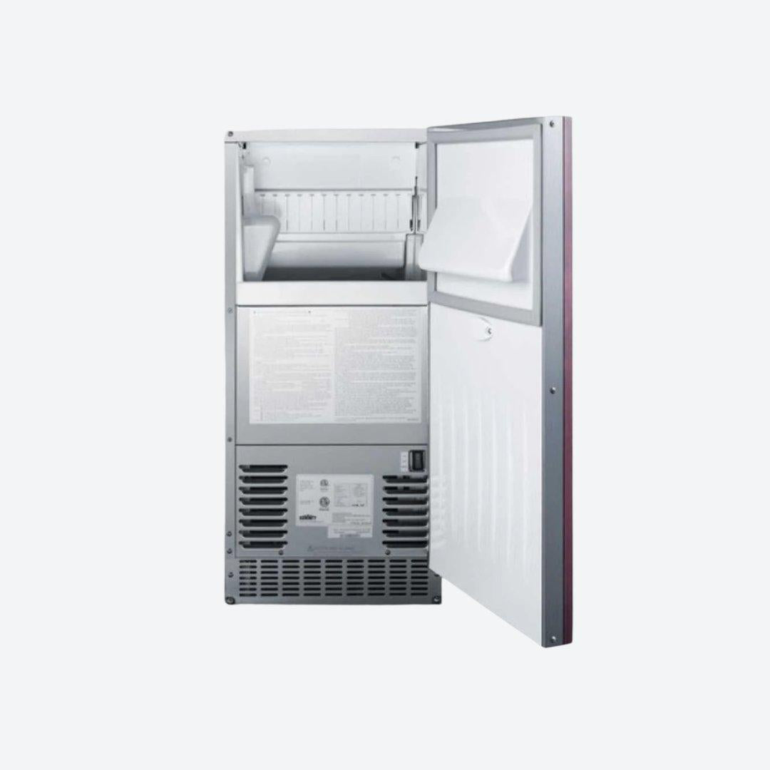 Máquina de hielo panelable Summit de 15 pulgadas con bomba interna y hielo claro gourmet
