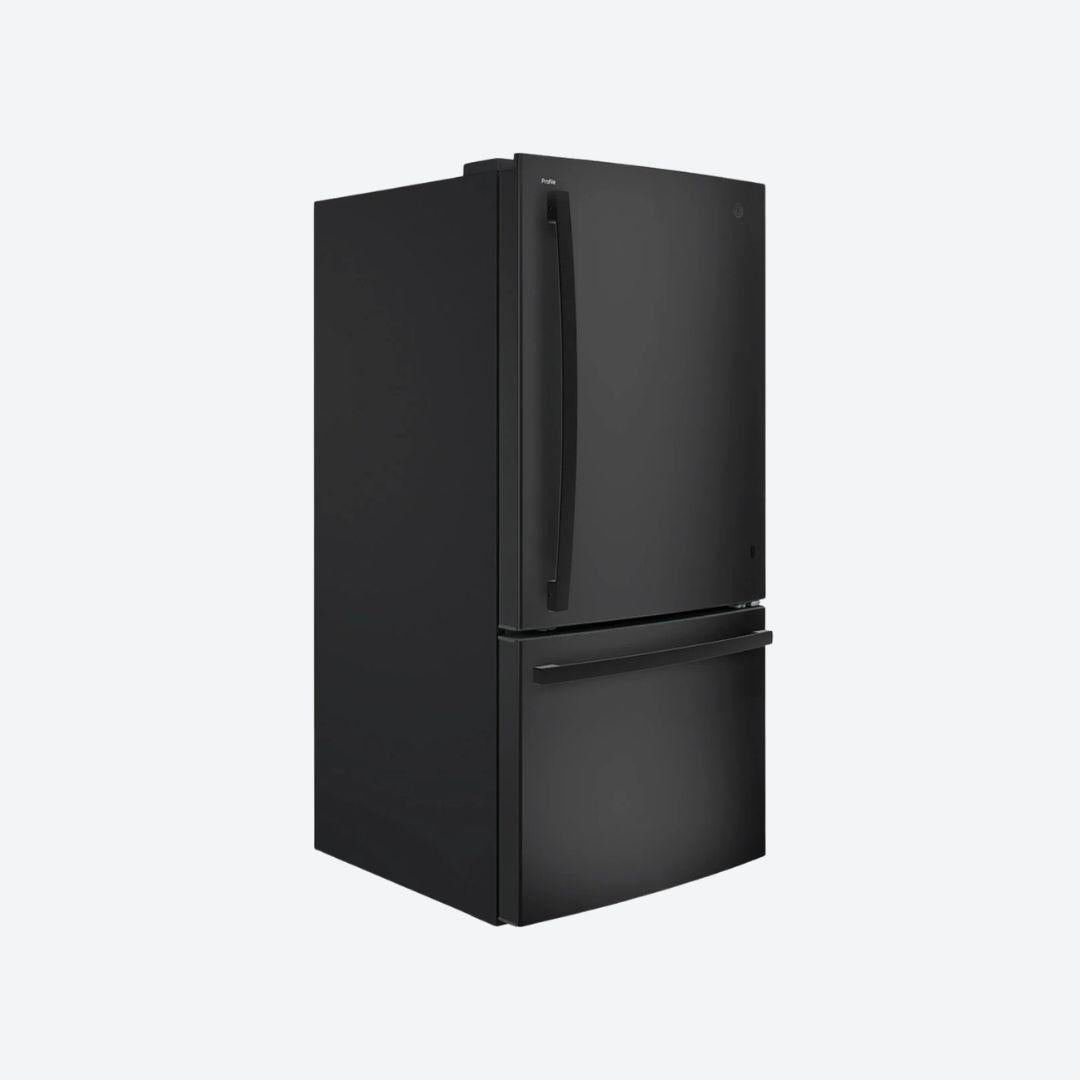 Refrigerador GE Profile bottom mount de 510 litros en acabado Dark Slate con congelador inferior