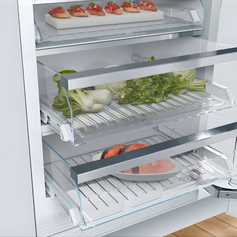 Refrigerador de columna panelable Bosch de 30 pulgadas con diseño empotrable premium