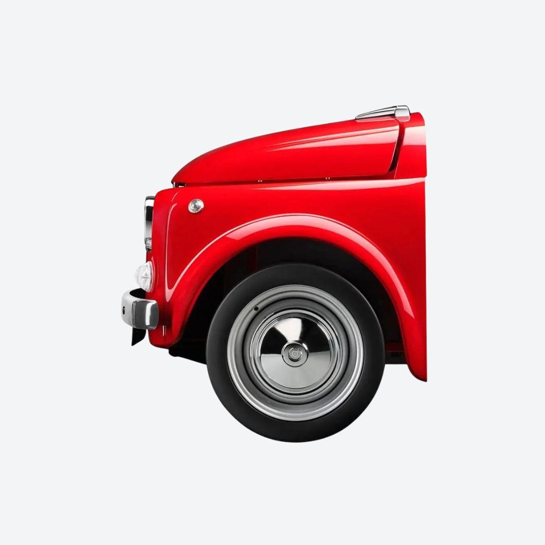 Refrigerador Smeg y Fiat de 100 litros inspirado en el frente de un Fiat 500, disponible en verde, blanco o rojo