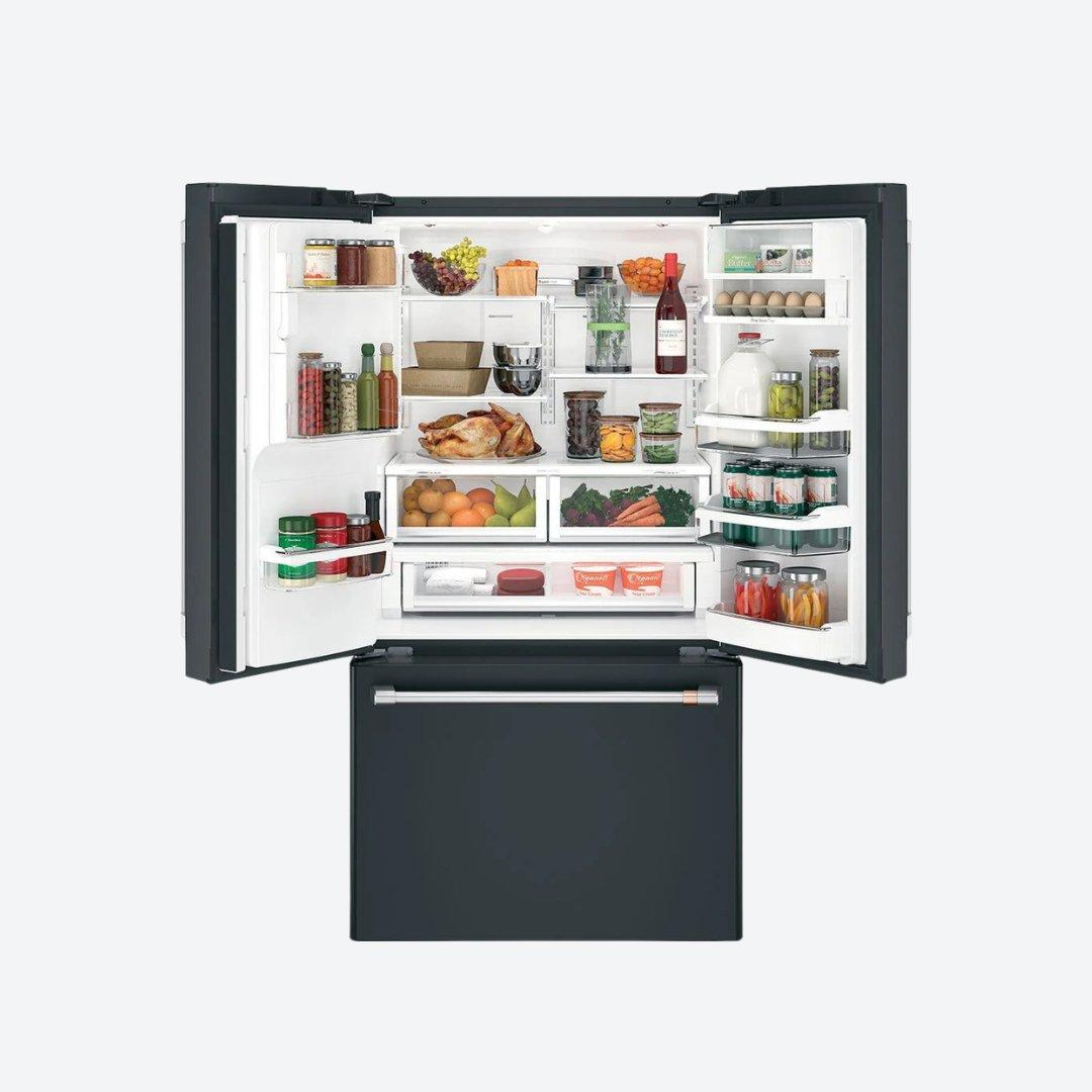 Refrigerador French door Café Appliances de 27.7 pies cúbicos con dispensador de agua caliente en acabado matte black