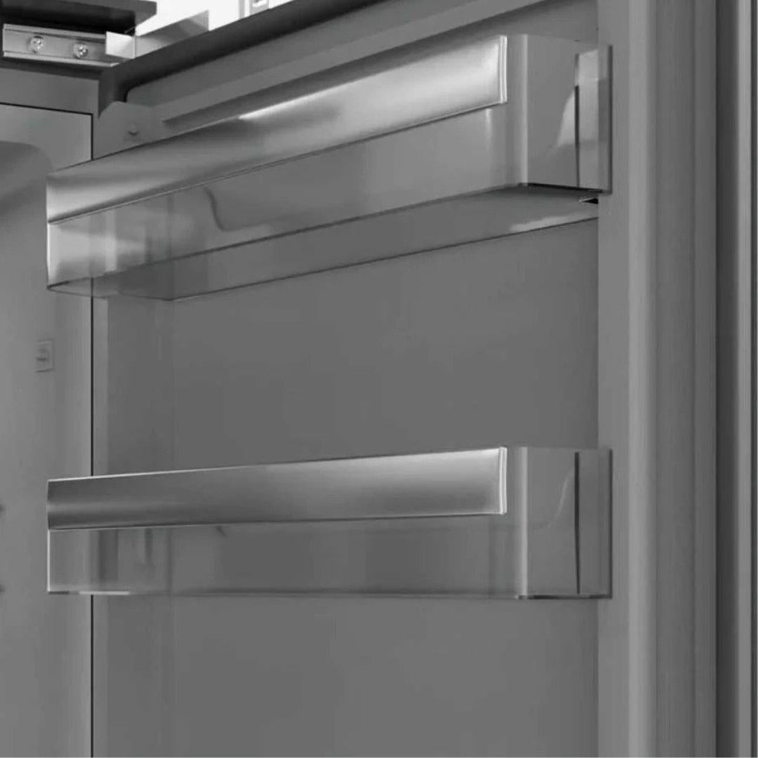 Refrigerador panelable Tecnolam de 60 cm con 306 litros y diseño integrado