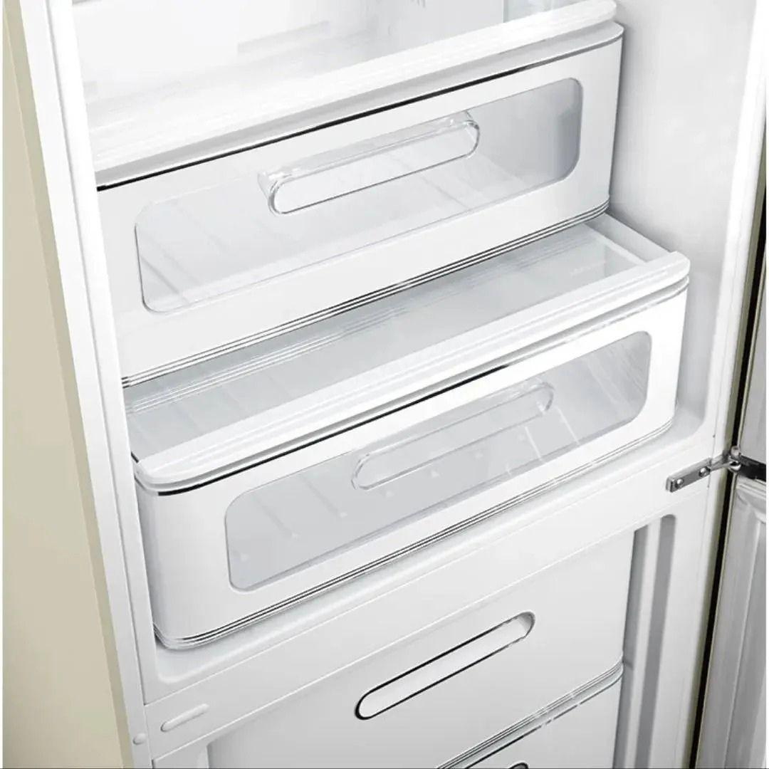 Refrigerador retro Smeg de 24 pulgadas con congelador inferior en rojo, negro, crema o blanco