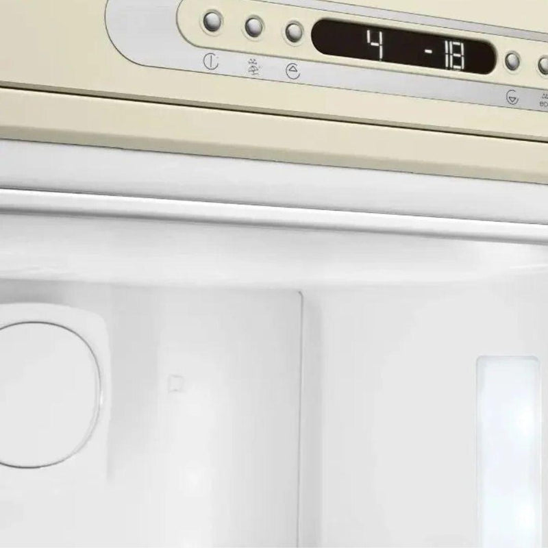 Refrigerador retro Smeg de 24 pulgadas con congelador inferior en rojo, negro, crema o blanco