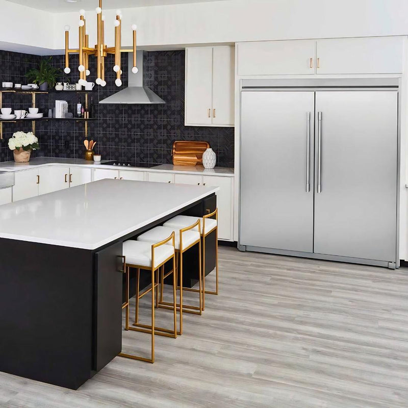 Sistema de columnas Frigidaire Professional con refrigerador, congelador y trim kit dual de 79 pulgadas